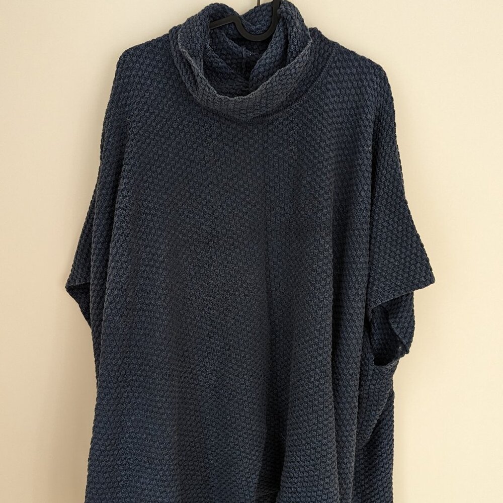 SOLD- Eskandar tunic sweater